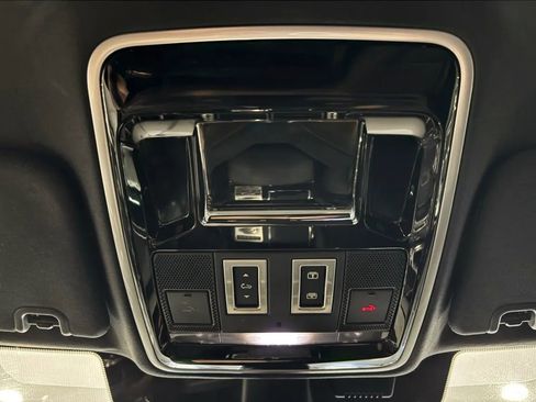 Used 2016 Land Rover Range Rover HSE AWD/4WD image 33