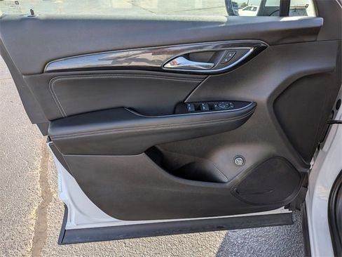 Used 2022 Buick Envision Preferred image 11