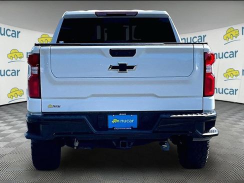 Used 2022 Chevrolet Silverado 1500 LT Trail Boss w/ LT Trail Boss Premium Package AWD/4WD image 5