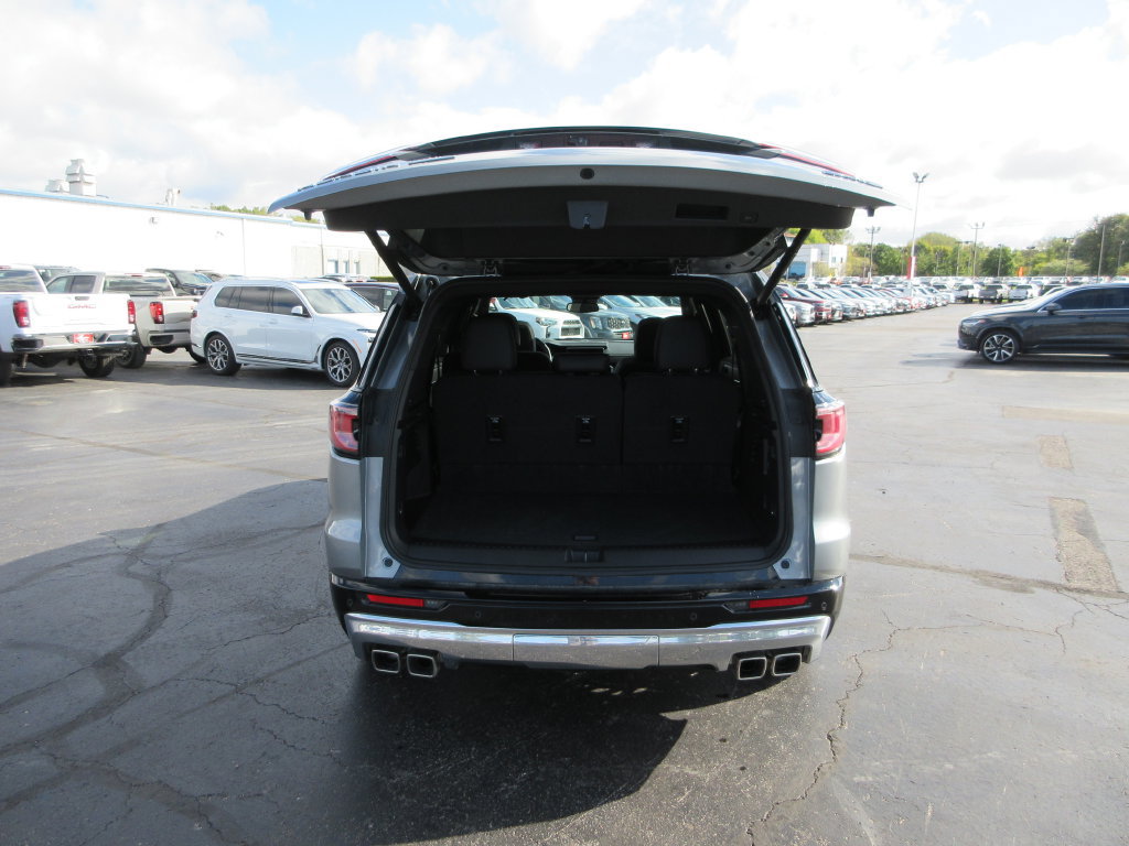 Certified 2025 GMC Acadia Denali AWD/4WD image 8