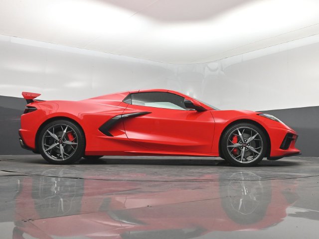 Used 2023 Chevrolet Corvette Stingray Premium Conv w/ Z51 Performance Package RWD image 16