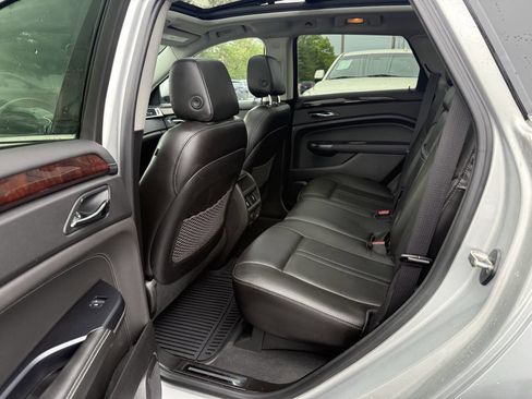 Used 2015 Cadillac SRX Luxury w/ Driver Awareness Package image 15