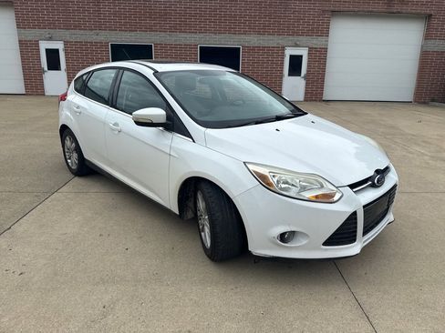 Used 2012 Ford Focus SEL FWD image 3