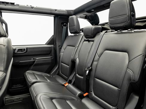 Used 2025 Ford Bronco Big Bend AWD/4WD image 34
