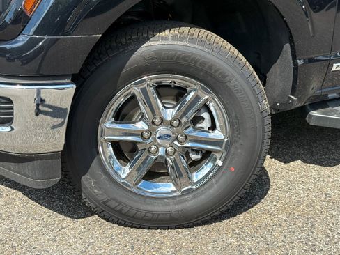 New 2025 Ford F150 XLT w/ Equipment Group 302A MID image 42