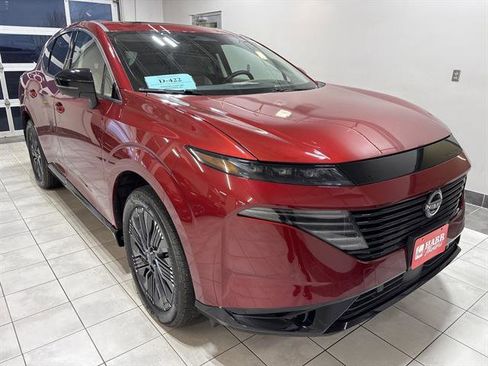 Used 2025 Nissan Murano Platinum w/ Cargo Package image 5