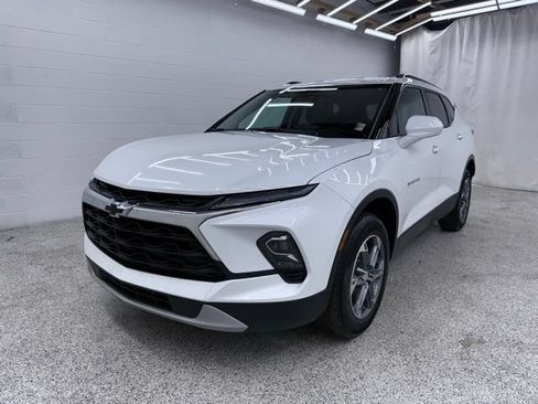 Used 2024 Chevrolet Blazer LT w/ Convenience Package FWD image 5