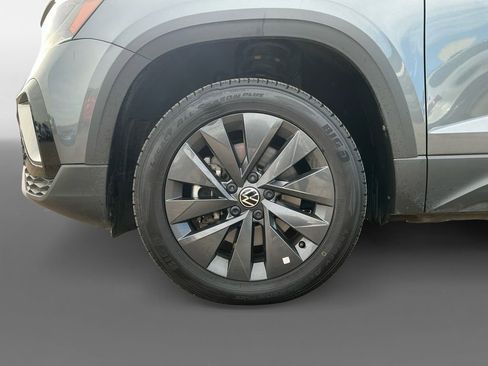 Used 2023 Volkswagen Taos S image 14