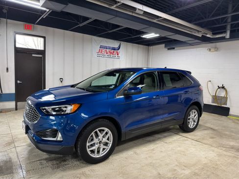 Used 2024 Ford Edge SEL w/ Convenience Package image 1