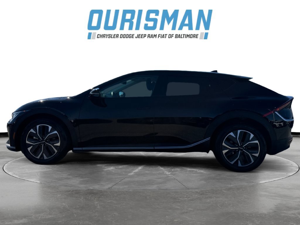 Used 2024 Kia EV6 Light AWD/4WD image 3