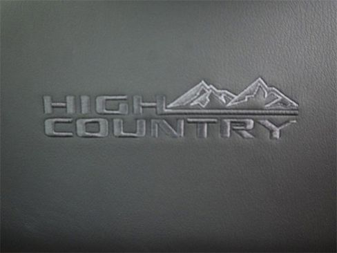 Used 2021 Chevrolet Silverado 1500 High Country w/ Technology Package image 36