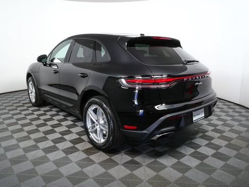 Certified 2026 Porsche Macan AWD/4WD image 3