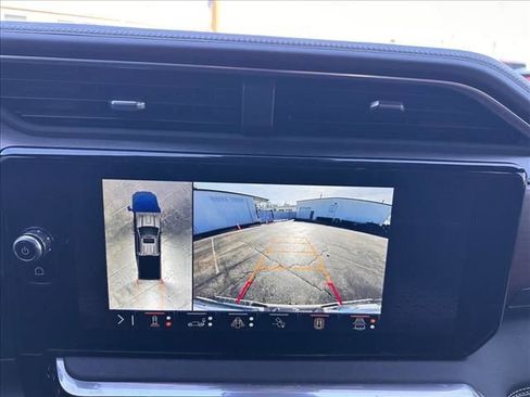 Used 2024 GMC Sierra 3500 Denali Ultimate image 31