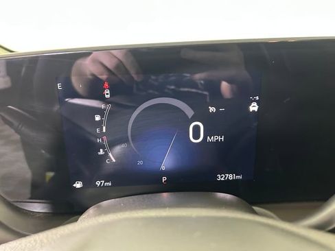 Used 2024 Buick Encore GX Sport Touring w/ Comfort Package image 18