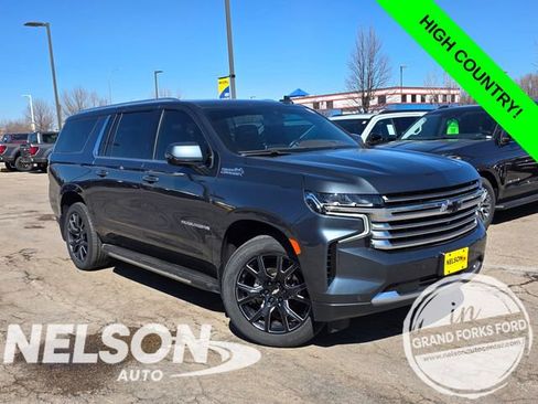 Used 2021 Chevrolet Suburban High Country image 1