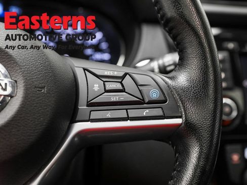 Used 2022 Nissan Rogue Sport SL w/ Premium Package AWD/4WD image 16