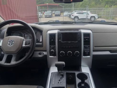 Used 2011 RAM 1500 Big Horn AWD/4WD image 4
