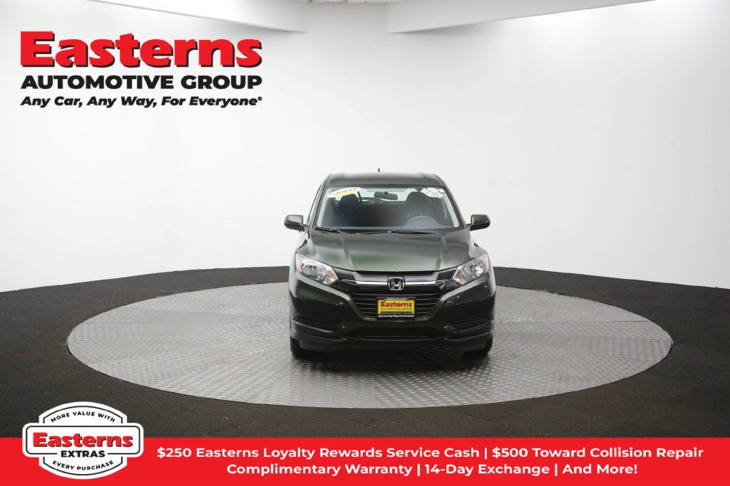 Used 2018 Honda HR-V LX image 60