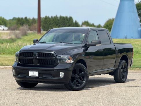 Used 2018 RAM 1500 Big Horn AWD/4WD image 2