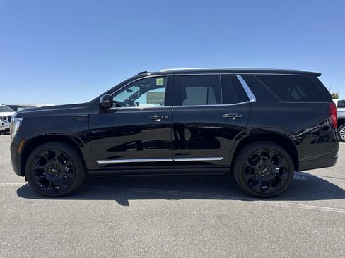 New 2026 GMC Yukon Denali w/ Denali Reserve Package AWD/4WD image 5