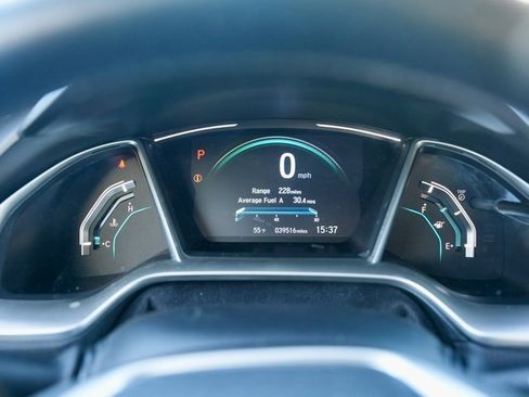 Used 2020 Honda Civic EX image 17