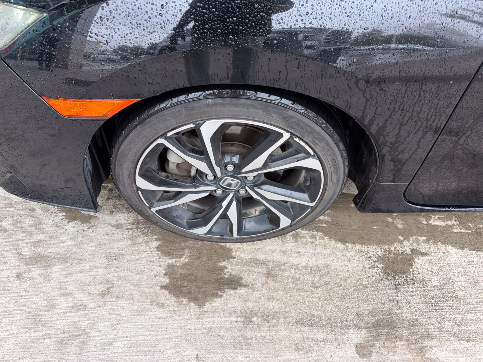 Used 2018 Honda Civic Si image 2