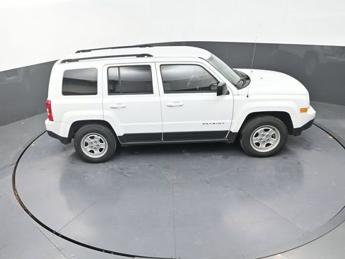 Used 2015 Jeep Patriot Sport w/ Power Value Group image 19