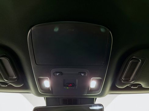 Certified 2025 Toyota Camry SE w/ Convenience Package FWD image 18