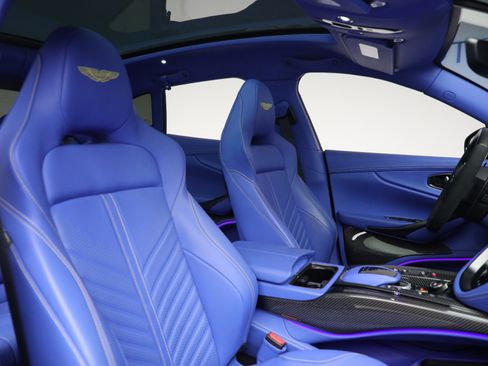 Used 2024 Aston Martin DBX 707 image 21