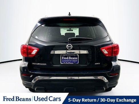 Used 2019 Nissan Pathfinder S image 6