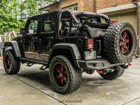 Used 2014 Jeep Wrangler Unlimited Rubicon AWD/4WD image 6
