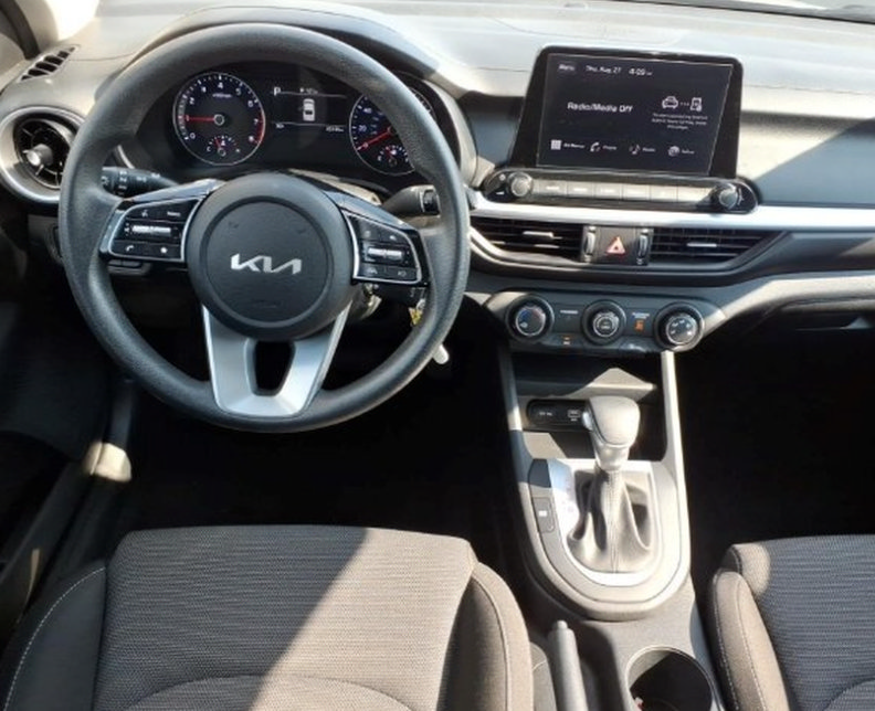 Used 2024 Kia Forte LXS FWD image 5
