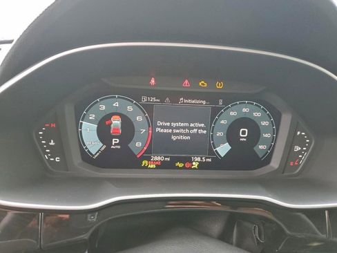 Used 2025 Audi Q3 2.0T Premium w/ Convenience Package image 8