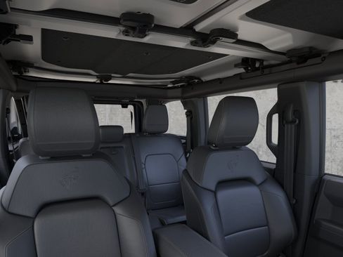 New 2026 Ford Bronco Badlands image 14