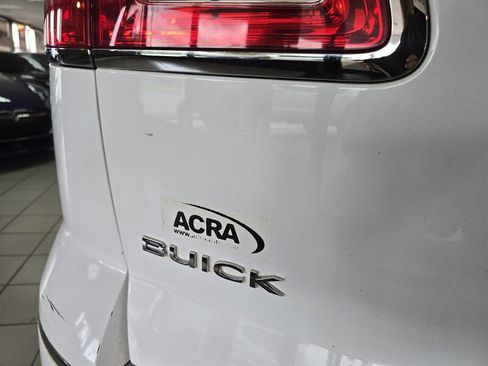 Used 2017 Buick Enclave Leather image 34