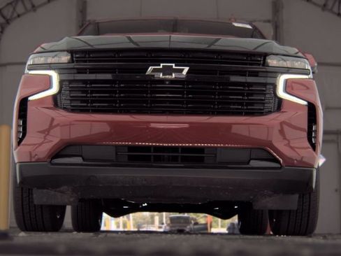 Used 2024 Chevrolet Tahoe RST w/ Luxury Package AWD/4WD image 7
