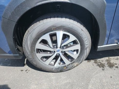 Certified 2025 Subaru Outback Premium image 21