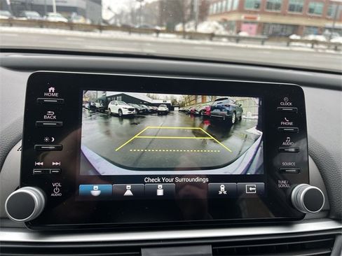 Used 2022 Honda Accord EX-L image 17