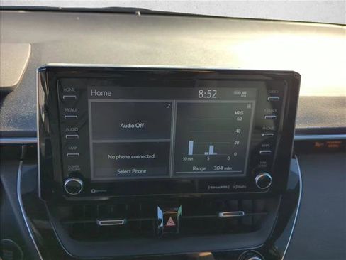 Used 2022 Toyota Corolla XSE image 17