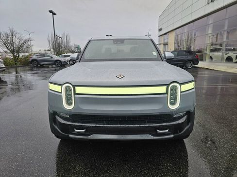 Used 2022 Rivian R1T Launch Edition image 2