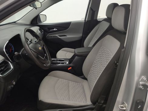 Used 2020 Chevrolet Equinox LS FWD image 17