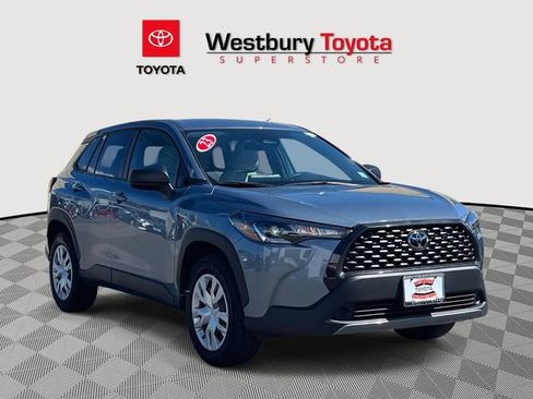 Used 2023 Toyota Corolla Cross L image 1