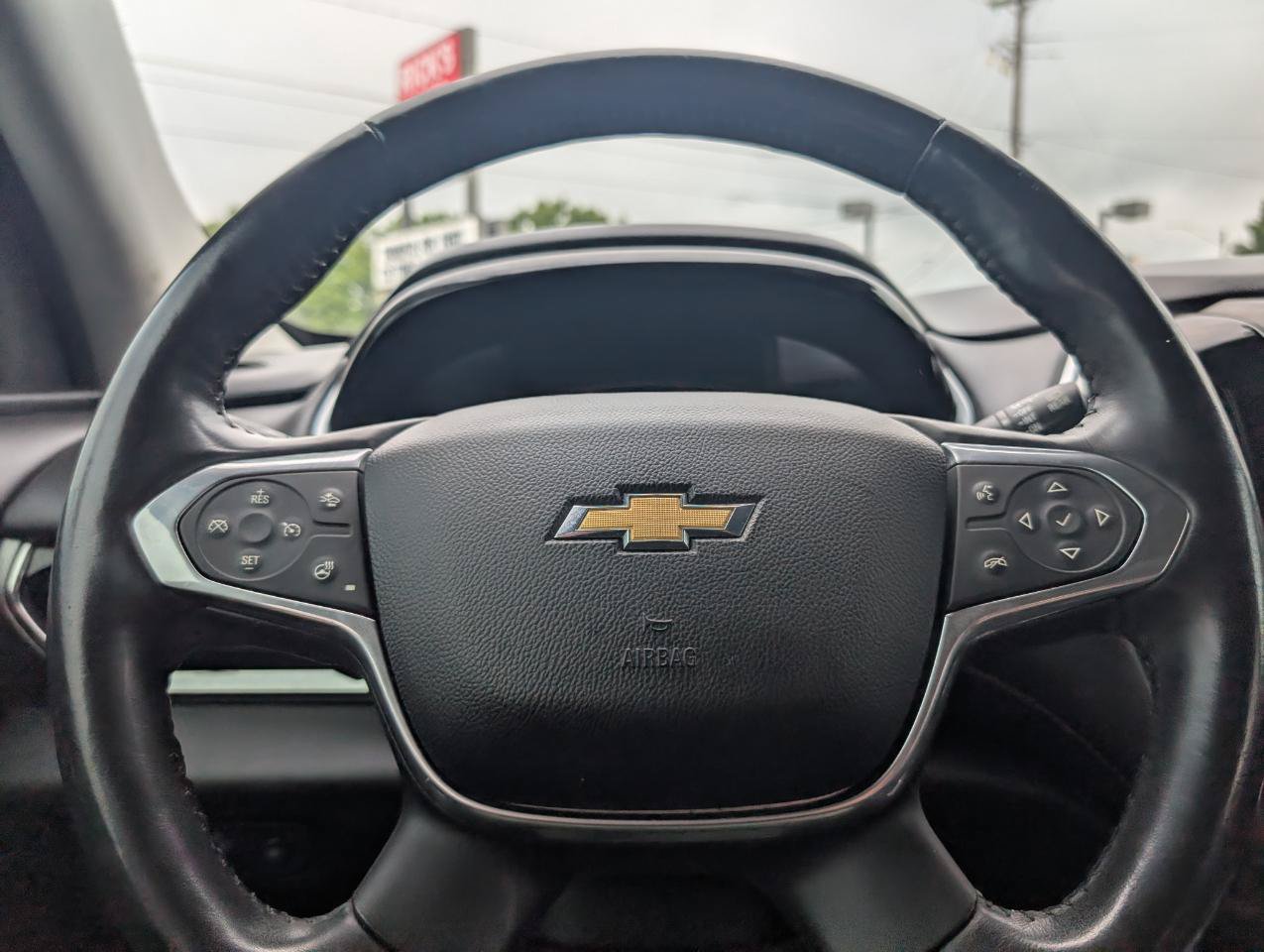Used 2018 Chevrolet Traverse Premier w/ Redline Edition FWD image 15