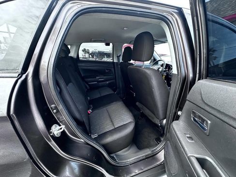 Used 2020 Mitsubishi Outlander Sport ES image 17