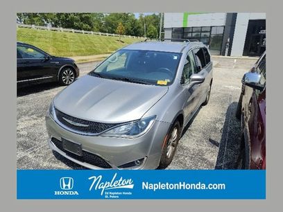 Used 2018 Chrysler Pacifica Touring-L