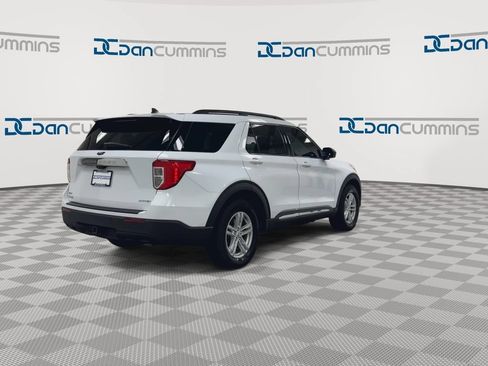 Used 2021 Ford Explorer XLT w/ Class III Trailer Tow Package AWD/4WD image 8