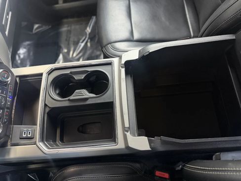 Used 2017 Ford F350 Lariat w/ Lariat Ultimate Package image 43