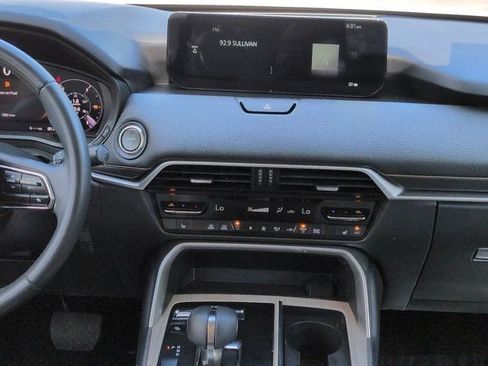 Used 2024 MAZDA CX-90 Plug-In Hybrid w/ Preferred AWD/4WD image 17