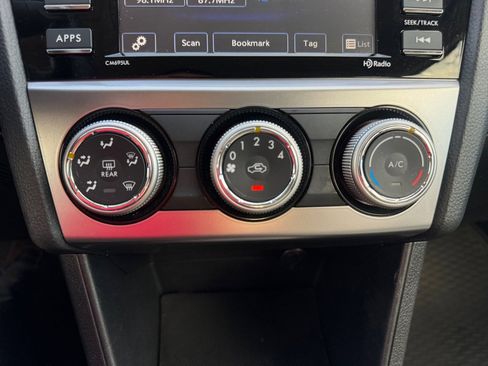 Used 2016 Subaru Crosstrek 2.0i Premium image 22