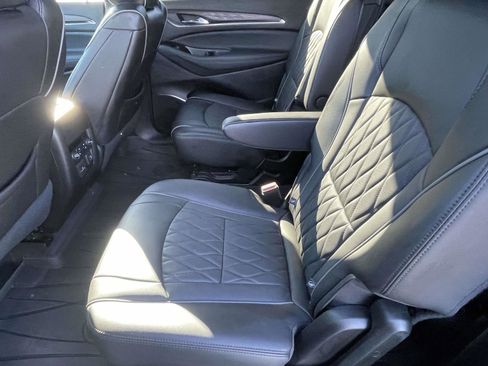 Certified 2022 Buick Enclave Avenir w/ Avenir Technology Package image 12
